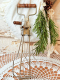 ANTIQUE HAND MIXER