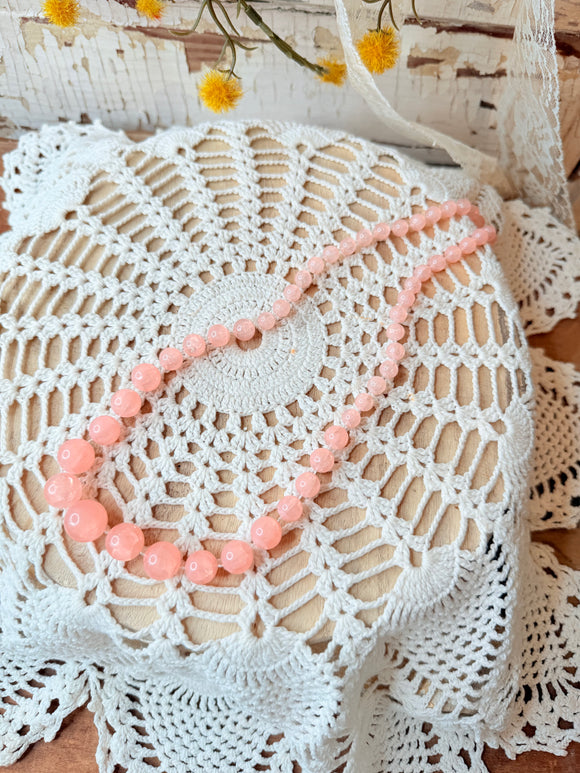 VINTAGE PINK PEARL NECKLACE