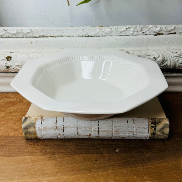 EXTRA LARGE VINTAGE SOUP BOWL