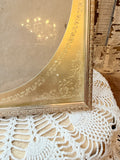 AMAZING GOLDEN DETAILED LARGE OVAL CUTOUT FRAME