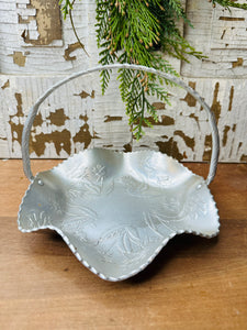 RUFFLED ETCHED ALUMINUM VINTAGE BASKET