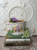 WHITE WICKER VINTAGE BASKET WITH FLORALS