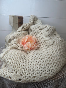 LARGE HANDCRAFTED BLANKET - “MISUKI”