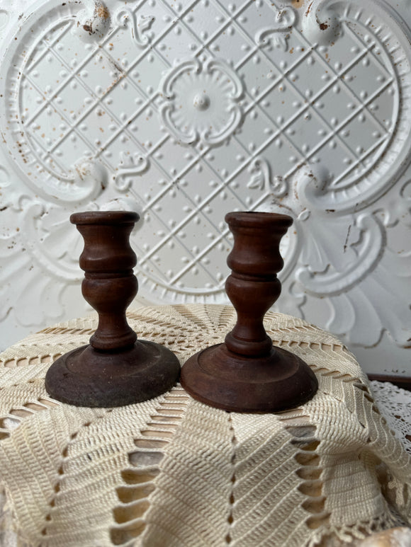 PAIR OF VINTAGE WOOD ORNATE CANDLESTICK HOLDERS