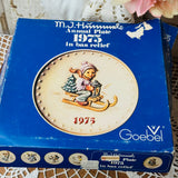 VINTAGE 1975 HUMMEL PLATE
