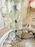 ANTIQUE CRYSTAL VICTORIAN STYLE TABLE LAMP WITH ETCHED GLASS
