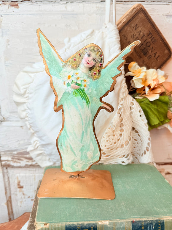 STUNNING VINTAGE ANGEL DECOR