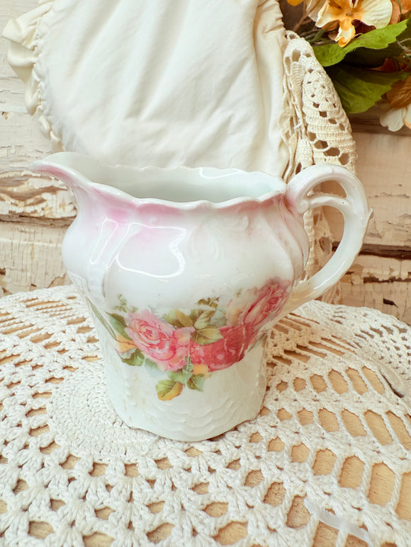 GORGEOUS LARGE FLORAL ENGLAND CREAMER
