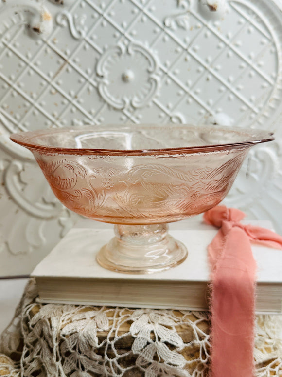 VINTAGE LARGE PINK GLASS PEDESTAL BOWL