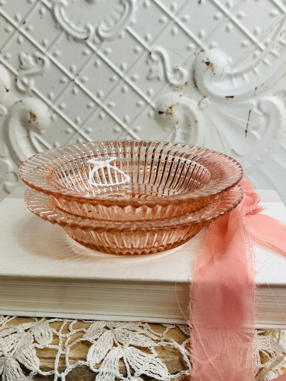 VINTAGE ANCHOR HOCKING QUEEN MARY PINK GLASS RIBBED TRINKET BOWL SET OF 2- 2 AVAILABLE