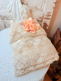 GORGEOUS ANTIQUE HANDMADE BEDSPREAD