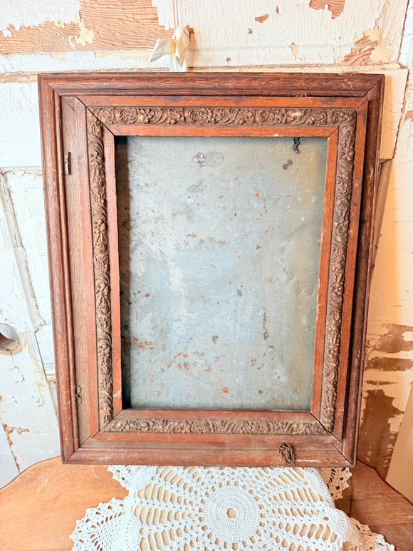 ANTIQUE WOOD CARVED FRAME W METAL INSERT - STUNNING !!!