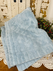 CHENILLE  QUILT SHAMS BLUE VINTAGE