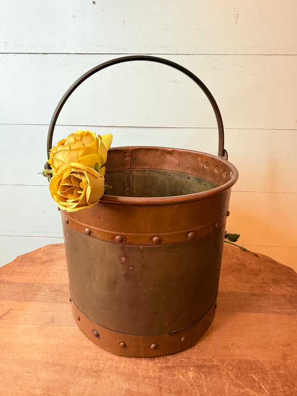 1800s ANTIQUE COPPER ENGLISH APPLE BUCKET BLACKSMITH RIVETED RARE STUNNING