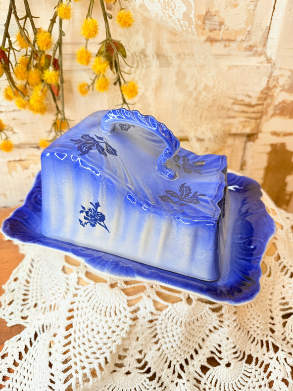 XL RARE FLOW BLUE ANTIQUE CHEESE PLATE AND DOME. GORGEOUS !!!