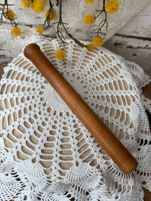 LONG WOOD SPOOL VINTAGE BOBBIN