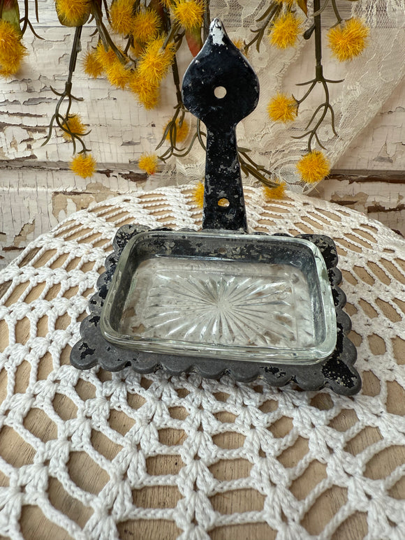 VINTAGE AMAZING SOAP TRAY DISH
