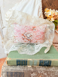 GORGEOUS ANTIQUE VICTORIAN SACHET PILLOW RECTANGLE