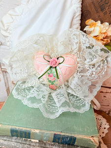GORGEOUS ANTIQUE VICTORIAN SACHET PILLOW HEART