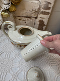 VINTAGE HALLS JEWEL GENIE STYLE TEAPOT
