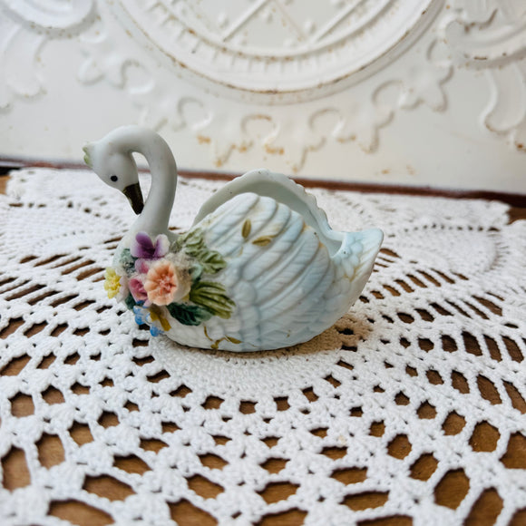 VINTAGE SWAN ORNATE PORCELAIN DISH