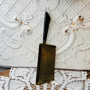 1920S ANTIQUE BRASS CRUMB TRAY