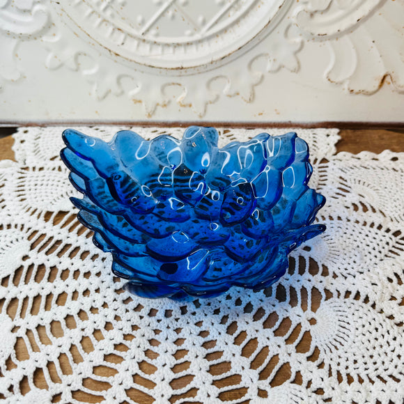 BLUE VINTAGE GLASS ORNATE DISH