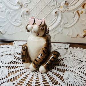 VINTAGE ANNACO CREATIONS TABBY CAT WITH HEART EYES STATUETTE