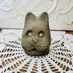 VINTAGE ORNATE CAT MASK DECOR