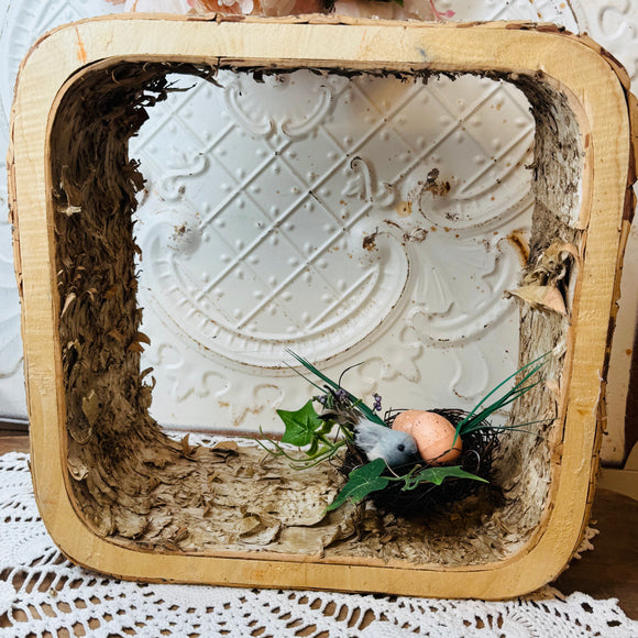 VINTAGE ORNATE NEST WOOD LOG CUT OUT DECOR