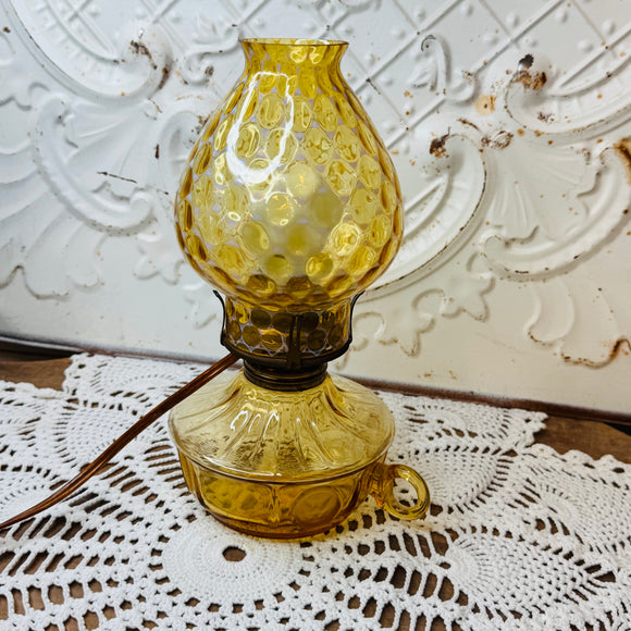 VINTAGE AMBER COIN GLASS COURTING LAMP