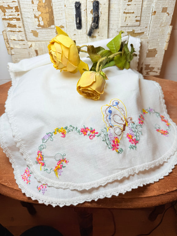 ANTIQUE RUNNER SCARF EMBROIDERED