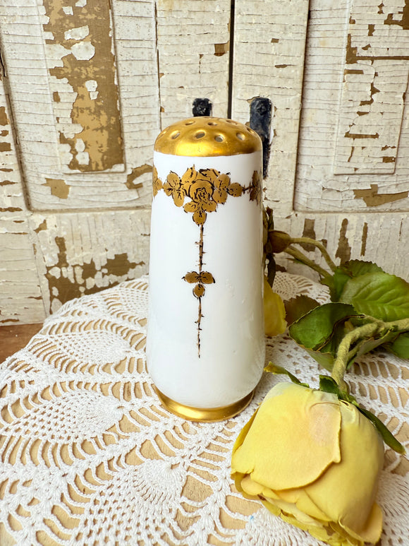 EXTRA RARE ANTIQUE GOLD SHAKER