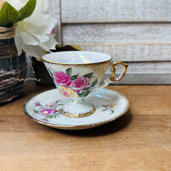 VINTAGE ORNATE TEACUP AND SAUCER SET - FLORAL WITH GOLD