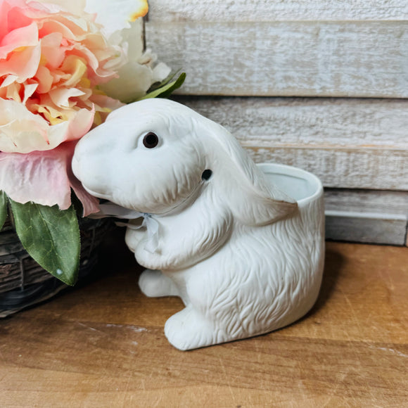 VINTAGE POTTERY BUNNY RABBIT PLANTER