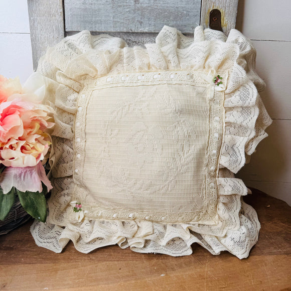 VINTAGE THROW PILLOW - LACEY FLORAL
