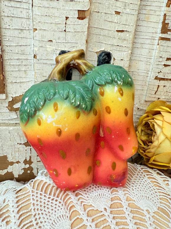 VINTAGE STRAWBERRY WALL ART DECOR #3