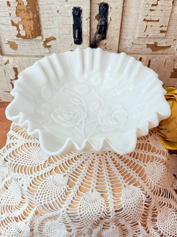 VINTAGE ORNATE RIBBON TRIM MILK GLASS BOWL