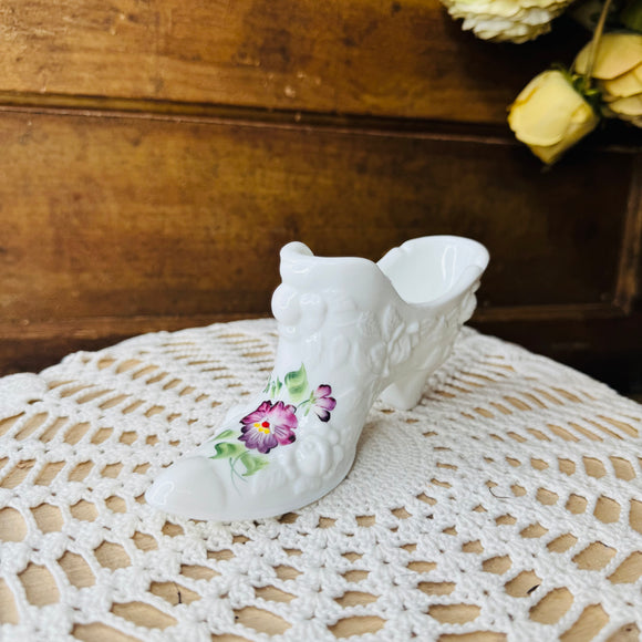 VINTAGE FENTON HANDPAINTED SIGNED VICTORIAN SHOE DECOR