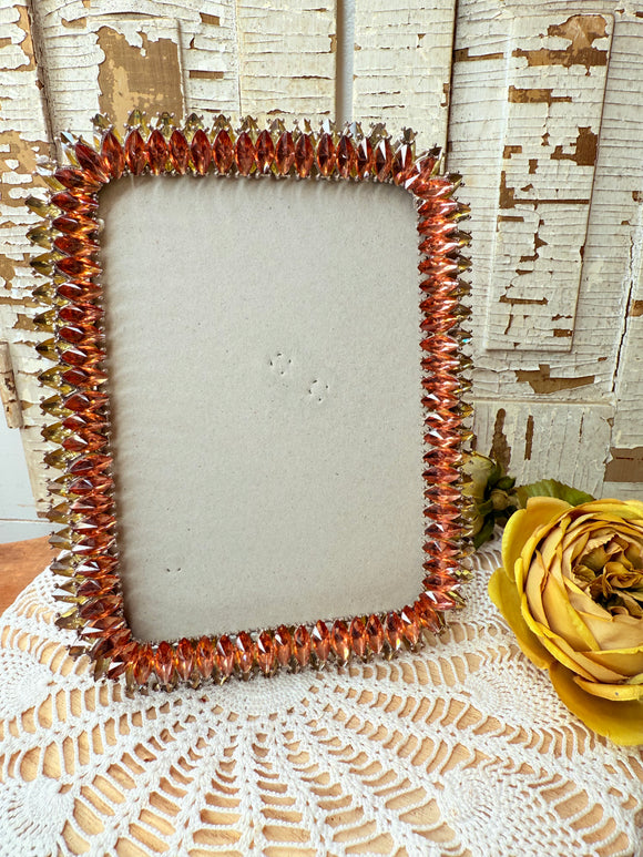 VINTAGE AMAZING CORAL GEM ORNATE FRAME