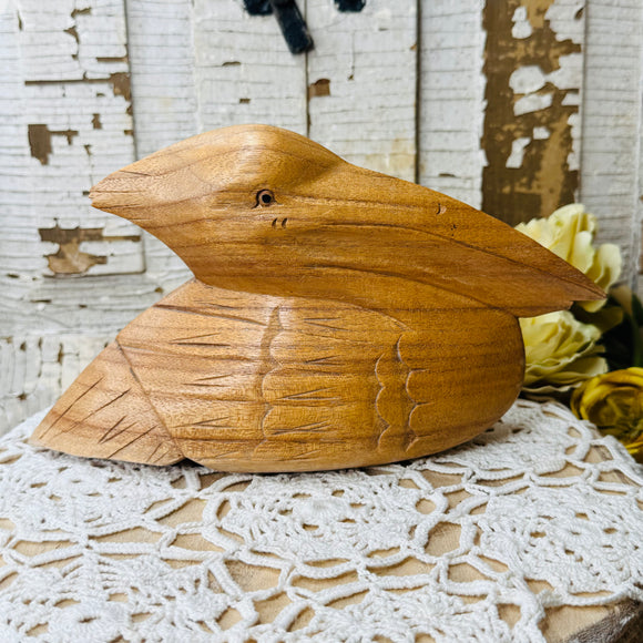 VINTAGE HAND CARVED WOOD PELICAN SCULPTURE STATUETTE