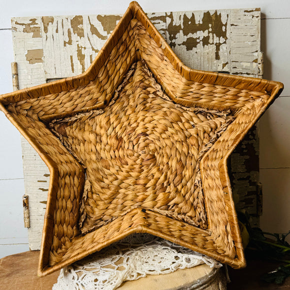 XL VINTAGE RATTAN WICKER STAR BASKET