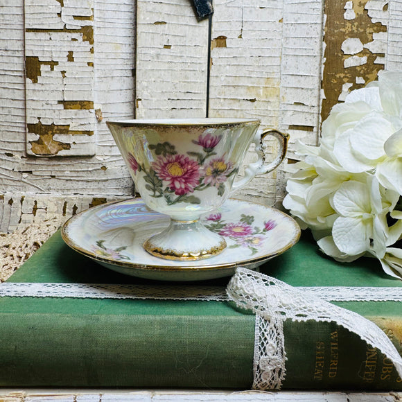 VINTAGE TEACUP AND SAUCER SET - ORNATE FLORAL