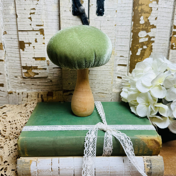 VINTAGE WOODEN MUSHROOM FELT TOP DECOR