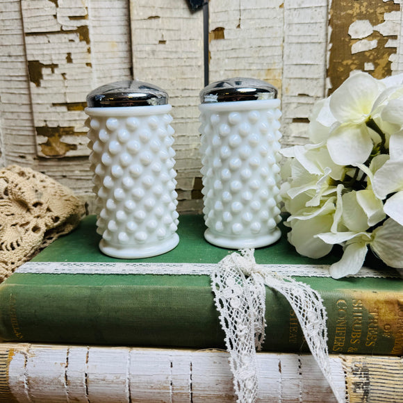 PAIR OF HOBNAIL MILK GLASS AND SILVER SALT AND PEPPER SHAKERS