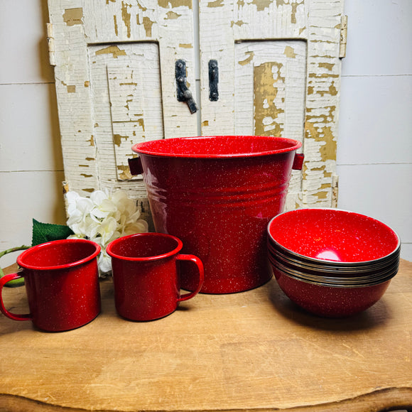 9 PIECE SET RED ENAMEL BUCKET, BOWLS, MUGS