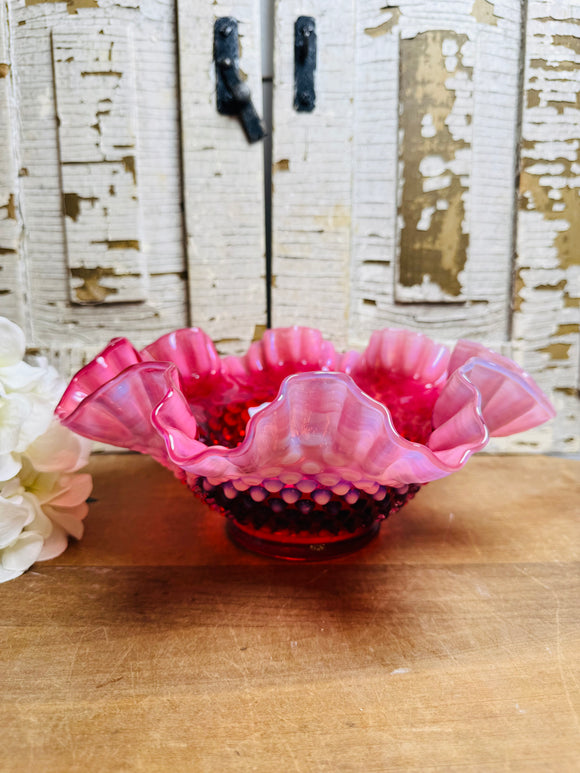 VINTAGE FENTON OPALESCENT RUFFLED HOBNAIL BOWL