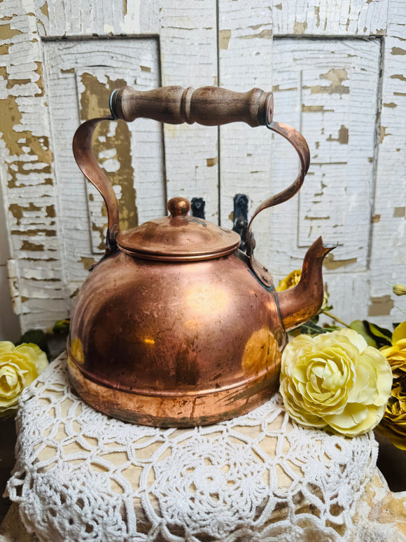 VINTAGE COPPER TEAPOT