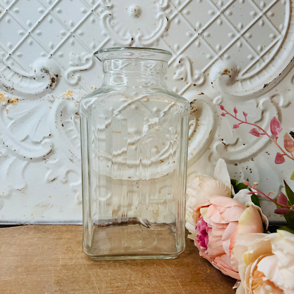 LARGE VINTAGE GLASS RIBBED REFRIGERATOR PITCHER FRIDGIE