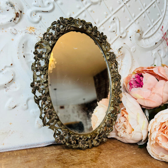 ANTIQUE HOLLYWOOD REGENCY BRASS ORNATE VANITY MIRROR